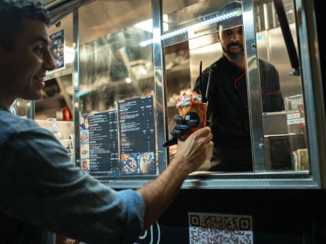 Dessert Food Trucks in Minneapolis and St. Paul